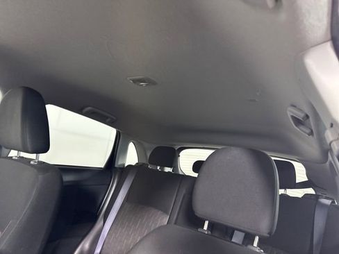 Used 2025 Mitsubishi Outlander Sport LE image 12