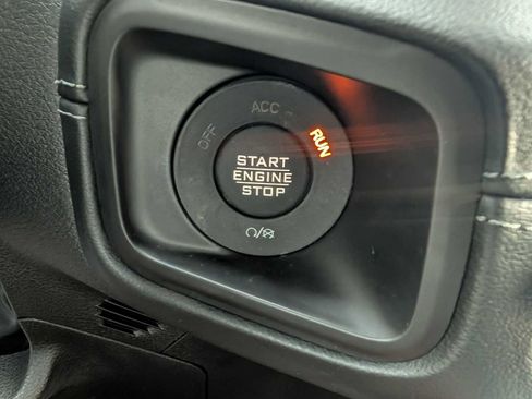 Used 2024 Jeep Wrangler Unlimited Sahara w/ Safety Group AWD/4WD image 24