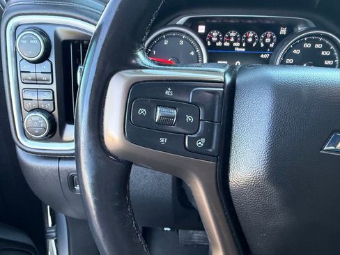 Used 2022 Chevrolet Silverado 2500 High Country image 31