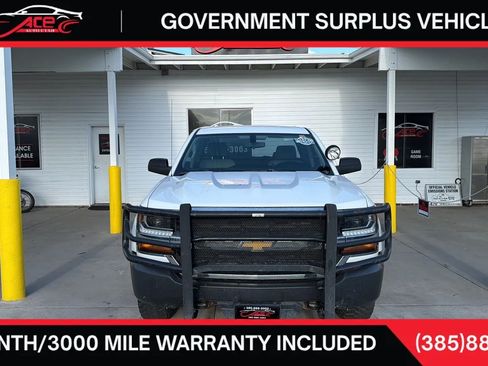 Used 2018 Chevrolet Silverado 1500 W/T w/ Trailering Package AWD/4WD image 3