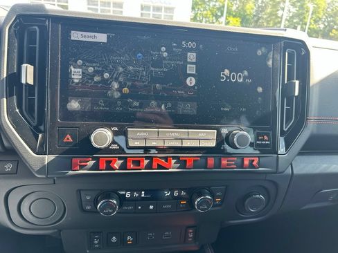 Used 2025 Nissan Frontier Pro-X w/ Pro Premium Package RWD image 19