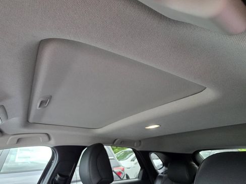 Used 2023 MAZDA CX-30 AWD 2.5 S w/ Premium Package image 9