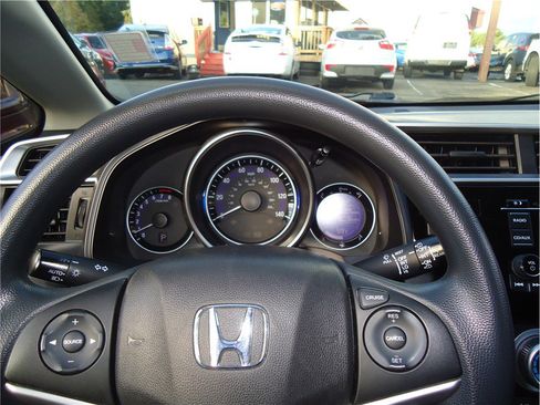 Used 2016 Honda Fit LX image 23