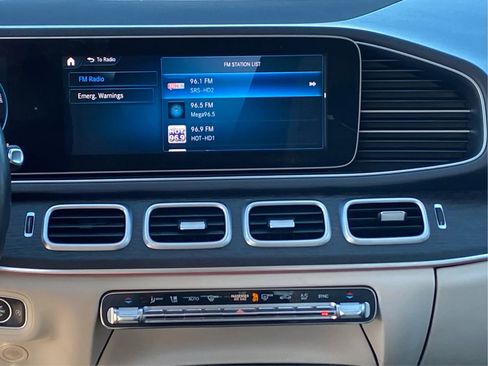 Used 2020 Mercedes-Benz GLE 350 4MATIC image 19