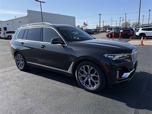 Used 2020 BMW X7 xDrive40i w/ Premium Package image 7