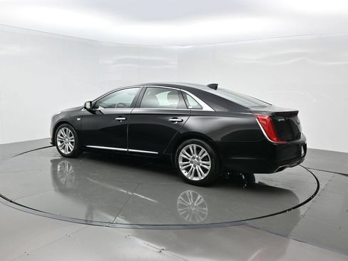Used 2019 Cadillac XTS Luxury FWD image 4