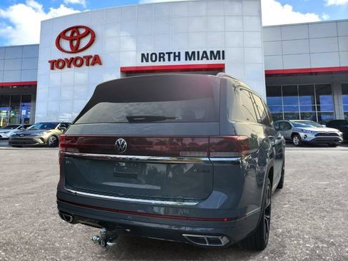 Used 2025 Volkswagen Atlas SEL Premium R-Line AWD/4WD image 4