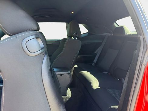 Used 2019 Dodge Challenger R/T Scat Pack RWD image 10