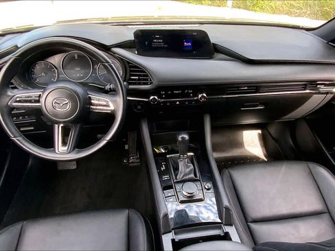 Used 2019 MAZDA MAZDA3 AWD Hatchback w/ Preferred Pkg image 15