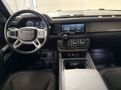 Used 2024 Land Rover Defender 110 S AWD/4WD image 15
