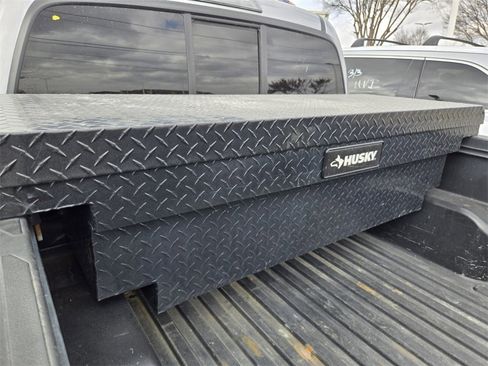 Used 2021 Toyota Tacoma SR image 4