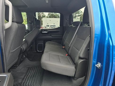 Certified 2022 Chevrolet Silverado 1500 RST image 25