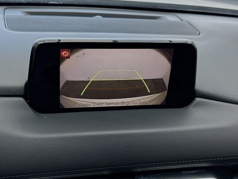 Used 2020 MAZDA CX-5 Touring image 10