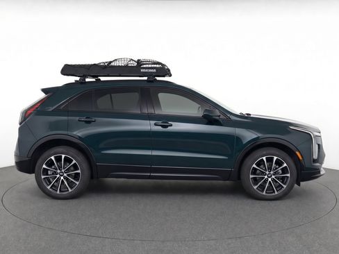 Used 2025 Cadillac XT4 Sport AWD/4WD image 8