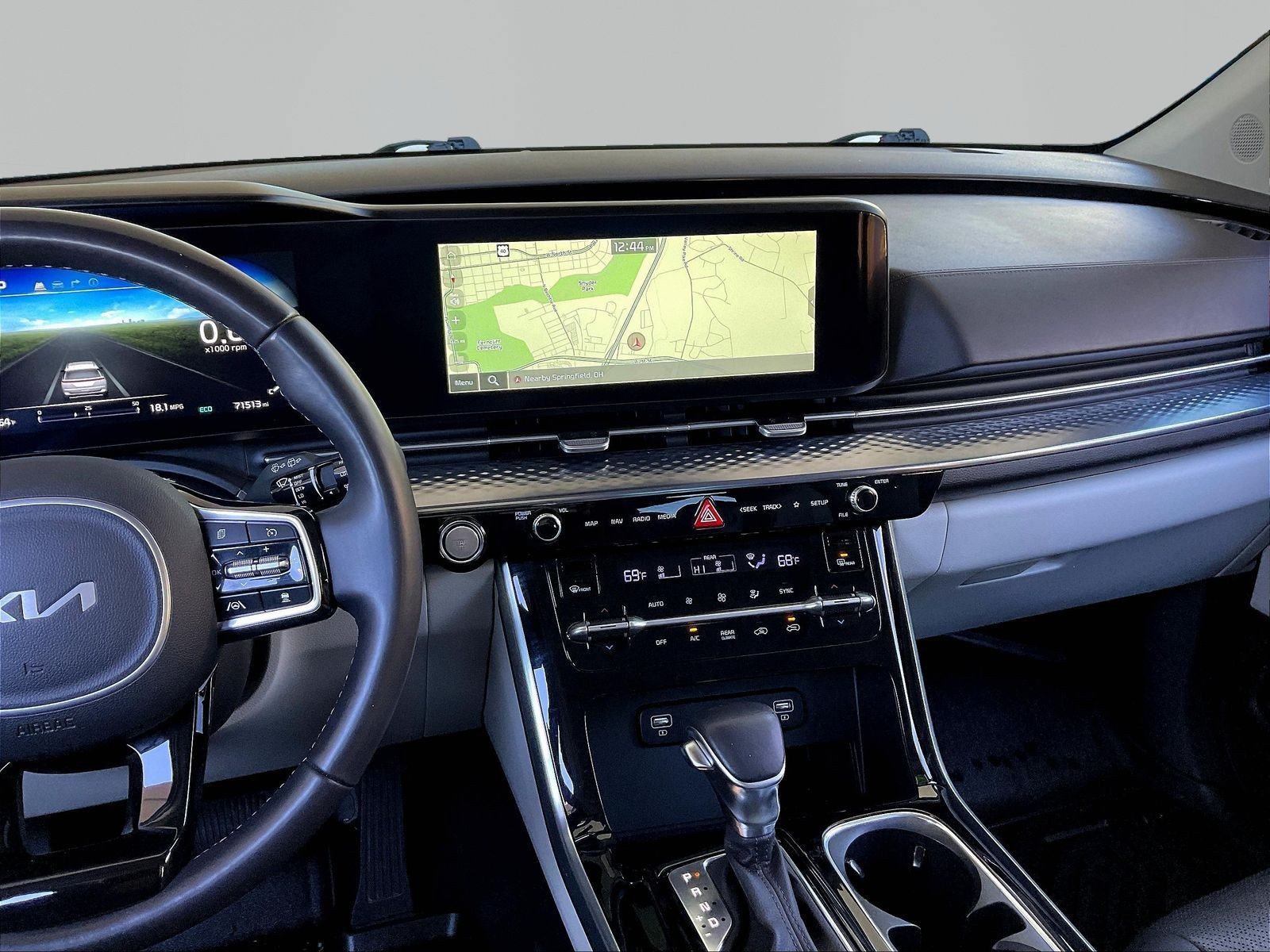 Used 2024 Kia Carnival SX Prestige FWD image 9