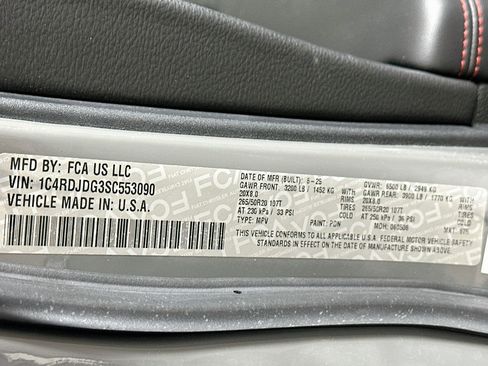 Used 2025 Dodge Durango GT AWD/4WD image 12