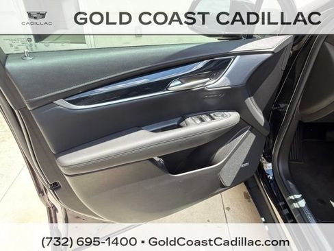 Certified 2024 Cadillac XT5 Premium Luxury w/ Technology Package AWD/4WD image 16