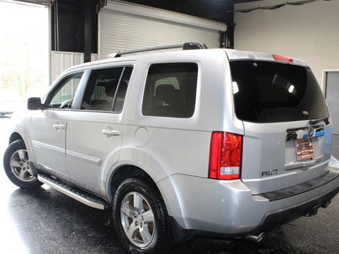 Used 2011 Honda Pilot EX image 4