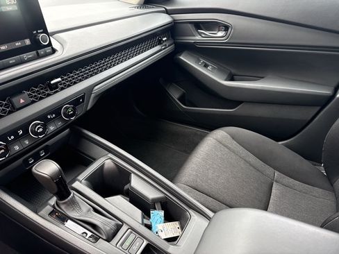 Used 2024 Honda Accord EX image 20