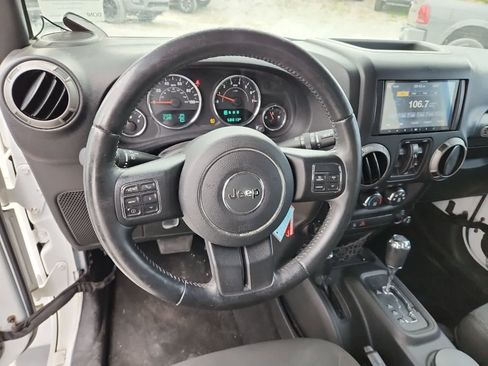 Certified 2017 Jeep Wrangler Unlimited Sport w/ Quick Order Package 24S image 12