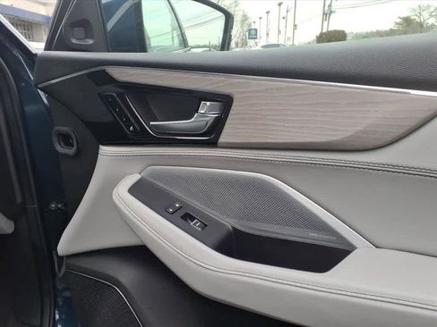 Used 2025 Acura MDX w/Advance Package image 14