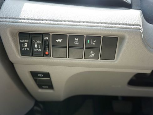 Used 2019 Honda Odyssey EX-L image 5