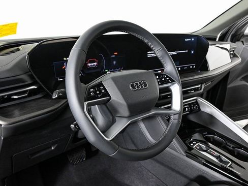 New 2025 Audi Q5 Premium Plus image 4