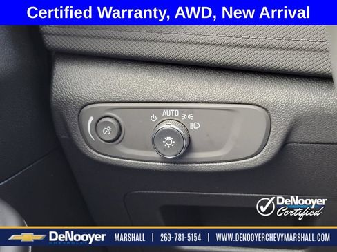 Used 2025 Chevrolet TrailBlazer LT AWD/4WD image 11