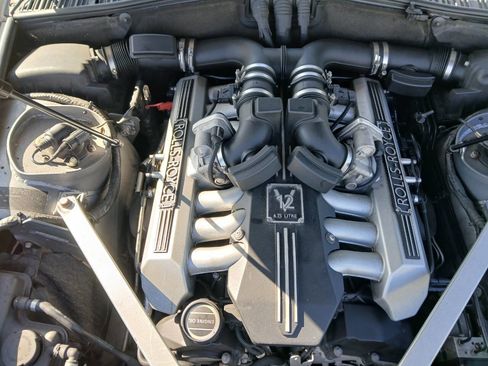 Used 2008 Rolls-Royce Phantom Drophead Coupe image 27