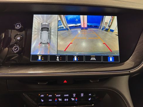 Used 2023 Buick Envision Essence w/ Technology Package I image 19
