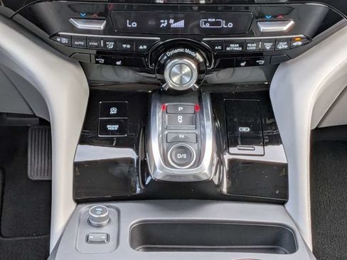 Certified 2025 Acura MDX FWD w/ Technology Package image 20