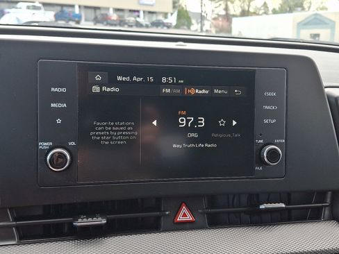 Used 2024 Kia Sportage LX image 16