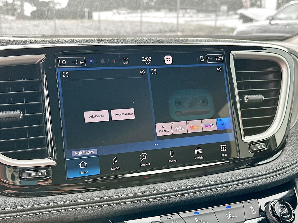 New 2027 Chrysler Pacifica Select FWD image 19