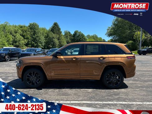 New 2026 Jeep Grand Cherokee Limited AWD/4WD image 2