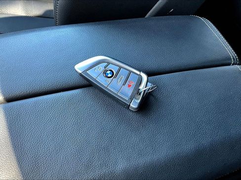 Used 2019 BMW X5 xDrive40i w/ Convenience Package AWD/4WD image 33