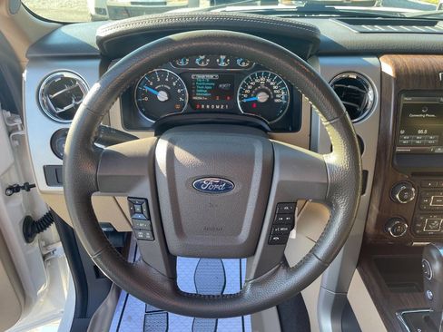 Used 2014 Ford F150 Lariat w/ Lariat Chrome Package image 22