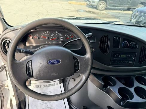 Used 2008 Ford E-250 and Econoline 250 RWD image 6