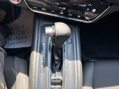 Certified 2022 Honda HR-V EX image 24