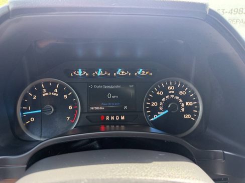Used 2018 Ford F150 XLT w/ Equipment Group 302A Luxury AWD/4WD image 26