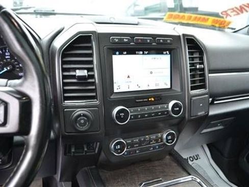 Used 2019 Ford Expedition Max Limited w/ Equipment Group 302A AWD/4WD image 16