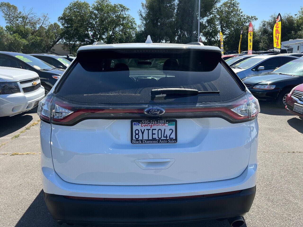 Used 2015 Ford Edge SE FWD image 12
