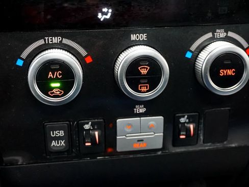 Used 2010 Toyota Sequoia Limited AWD/4WD image 10