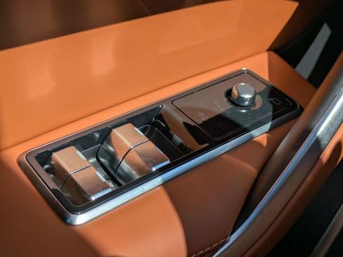 New 2026 Jaguar F-PACE R-Dynamic S image 27