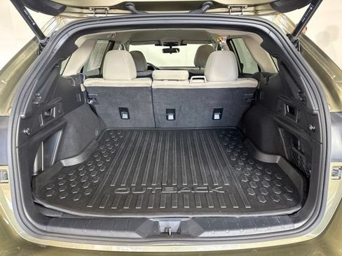 Used 2024 Subaru Outback Premium AWD/4WD image 20