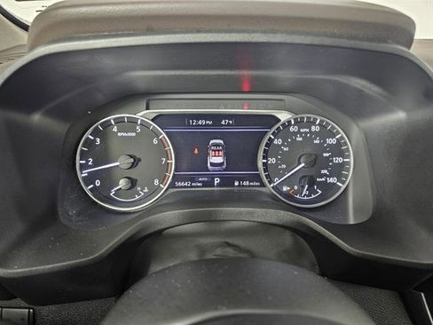 Used 2023 Nissan Rogue SV image 32