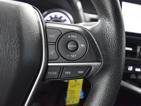 Used 2022 Toyota Camry LE image 16