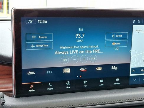 Used 2023 Lincoln Nautilus Reserve w/ Equipment Group 202A image 18