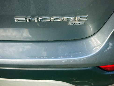 Used 2019 Buick Encore Sport Touring w/ Safety Package image 9