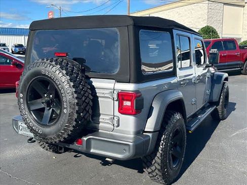 Used 2021 Jeep Wrangler Unlimited Sport AWD/4WD image 3