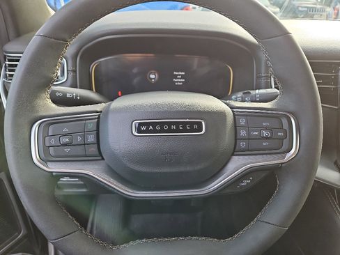 Used 2024 Jeep Wagoneer Series II w/ Convenience Group I image 10